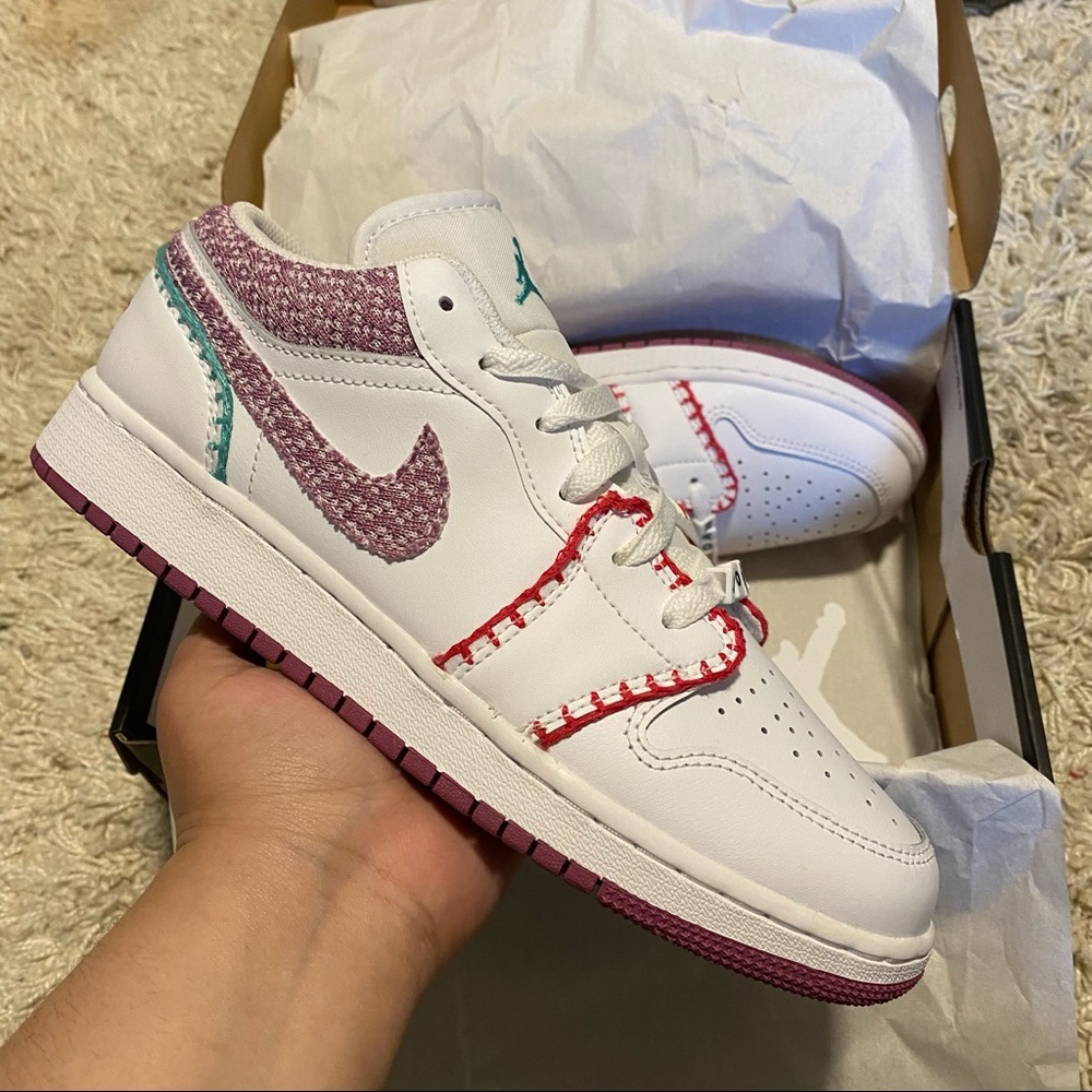 Jordan 1 Low Light Bordeaux